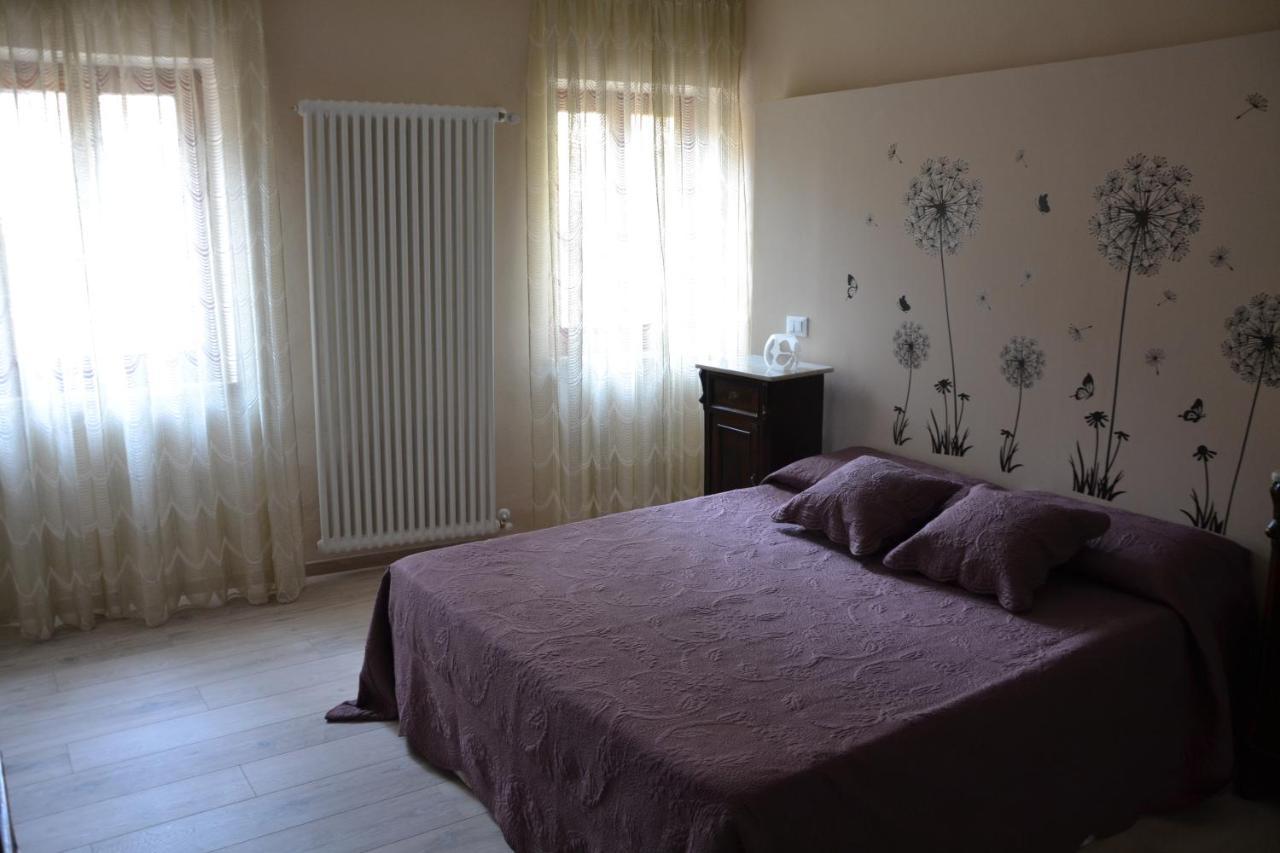 Il Nido Dei Priori Apartment Волтера Екстериор снимка